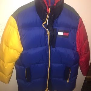 Tommy Hilfiger colorblock puffer jacket
